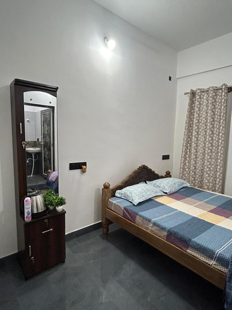 Travel Inn Mysore Vanivilasa Puram エクステリア 写真